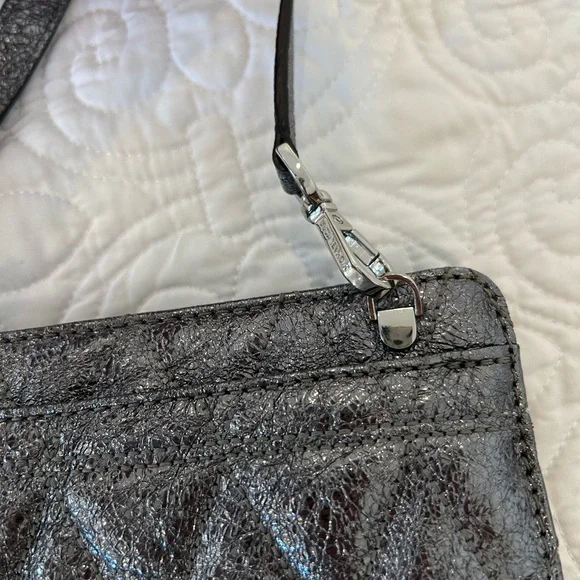 Michael Kors Convertible Crossbody Clutch EUC - Picture 15 of 15